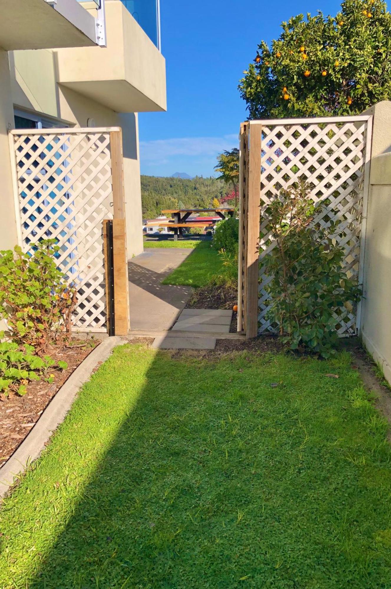 Hillcrest Two Apartment Whakatane Bagian luar foto